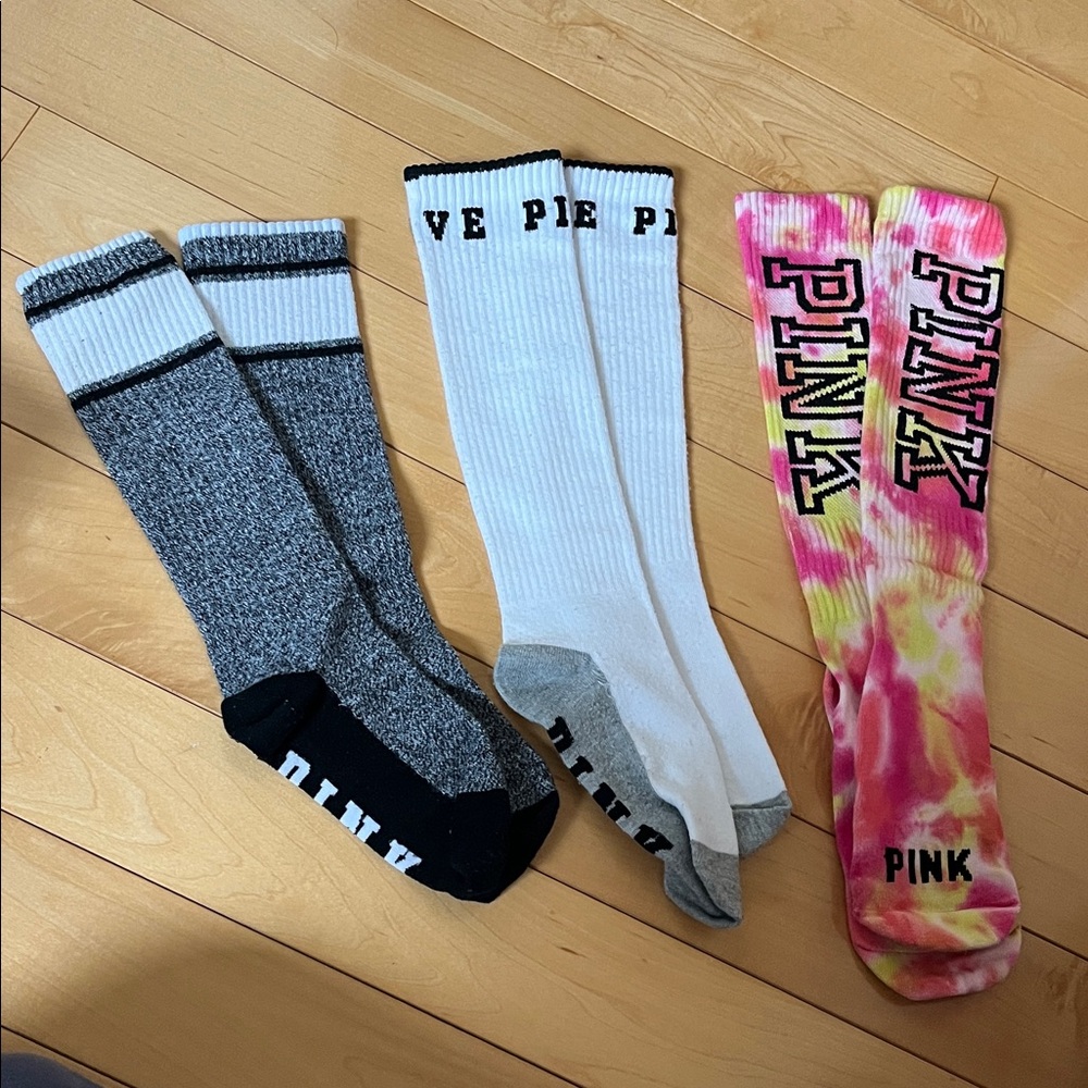 PINK Victoria's Secret 3 Pack Tie-Dye and Classic Socks Trio